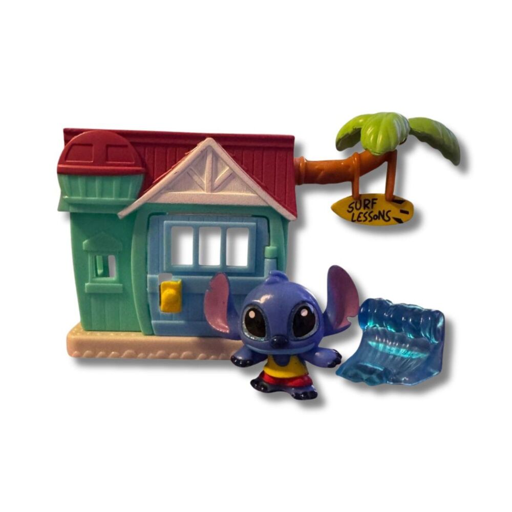 Disney Doorables Stitch’s Surf Shack Playset – Incomplete